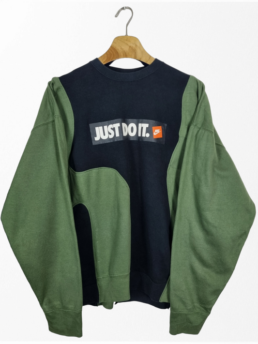 Nike just do it sweater maat L