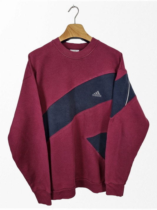 Adidas chest logo sweater maat M