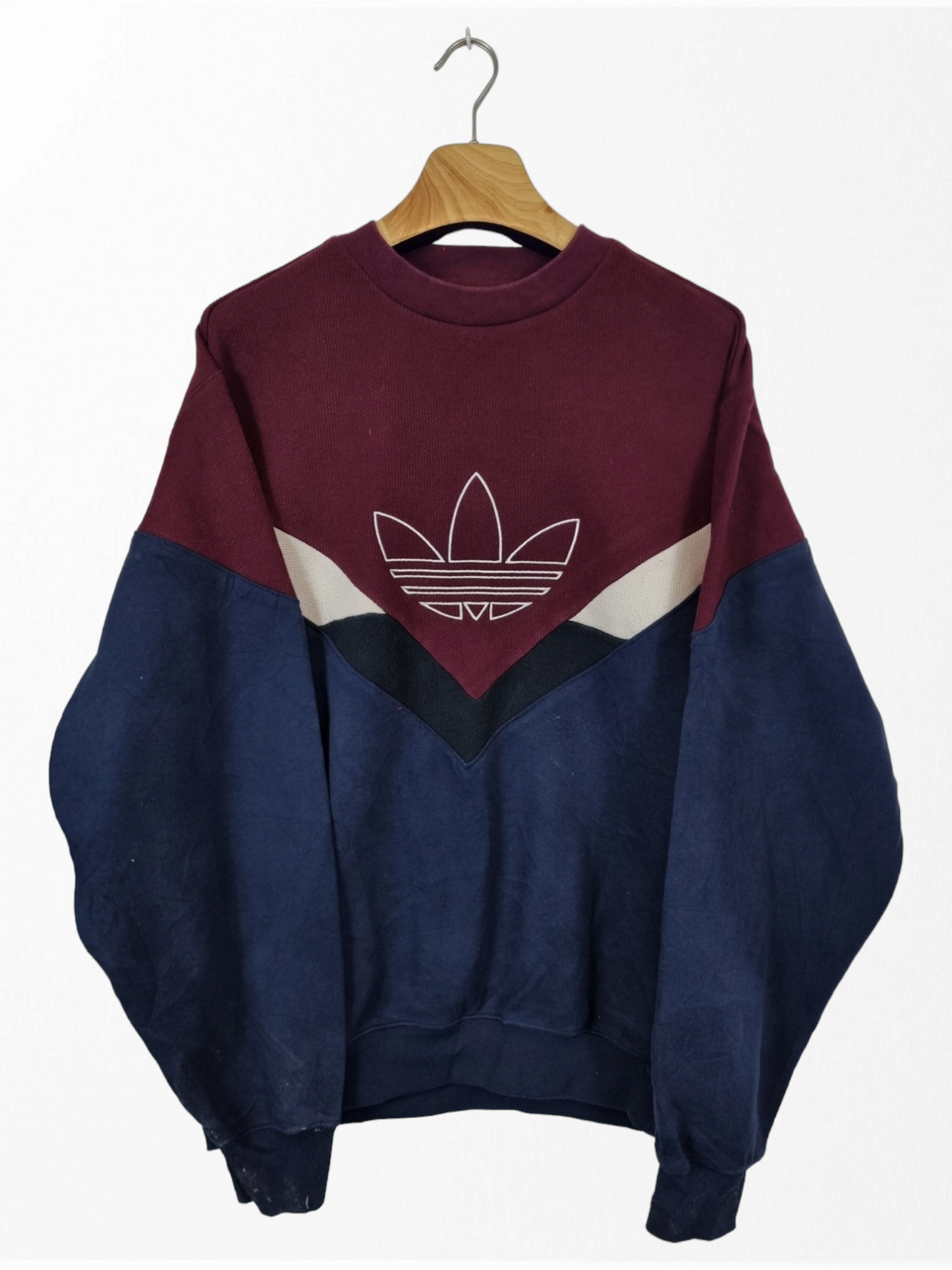 Adidas front logo sweater maat L