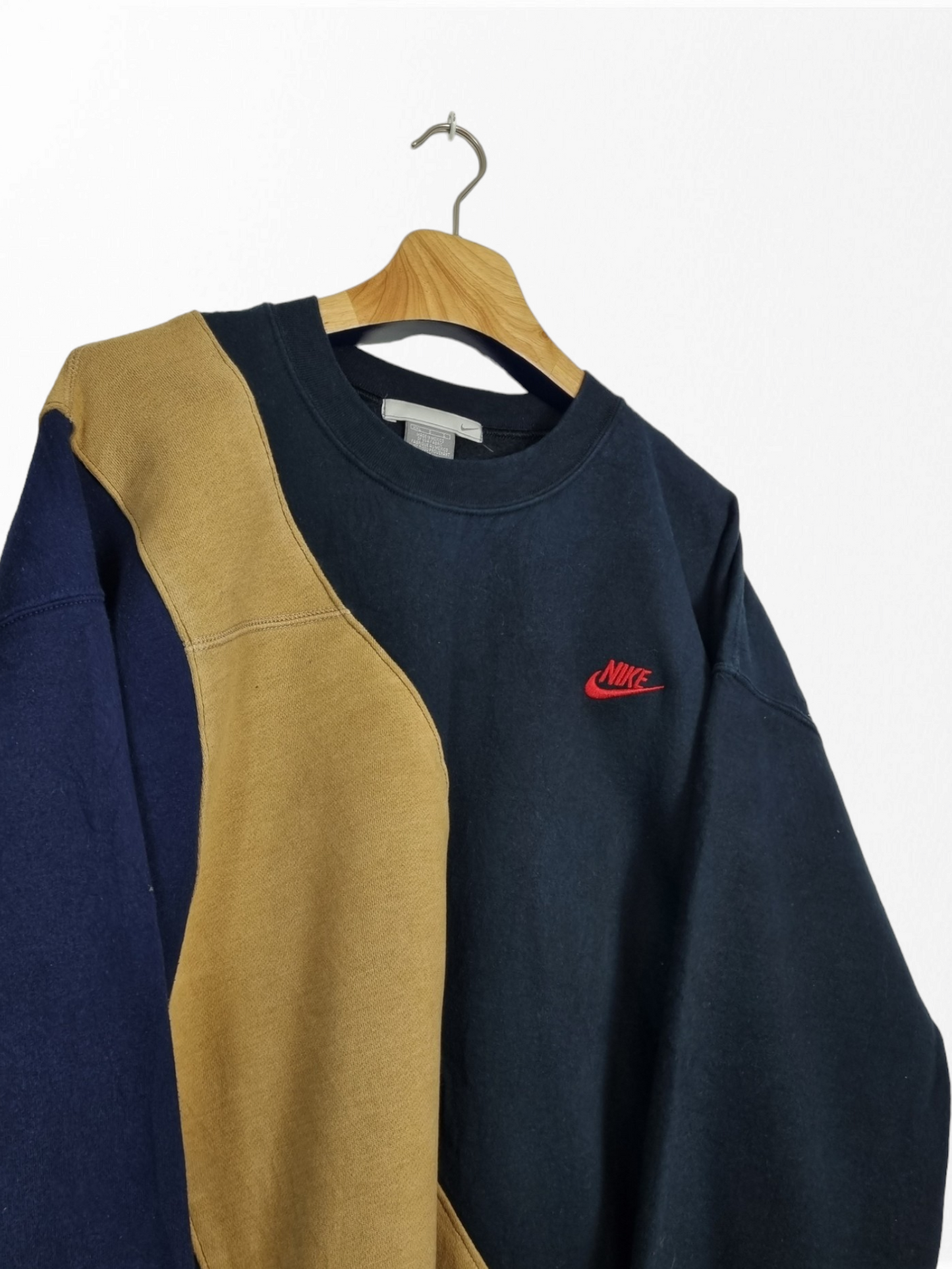 Nike chest logo sweater maat XL