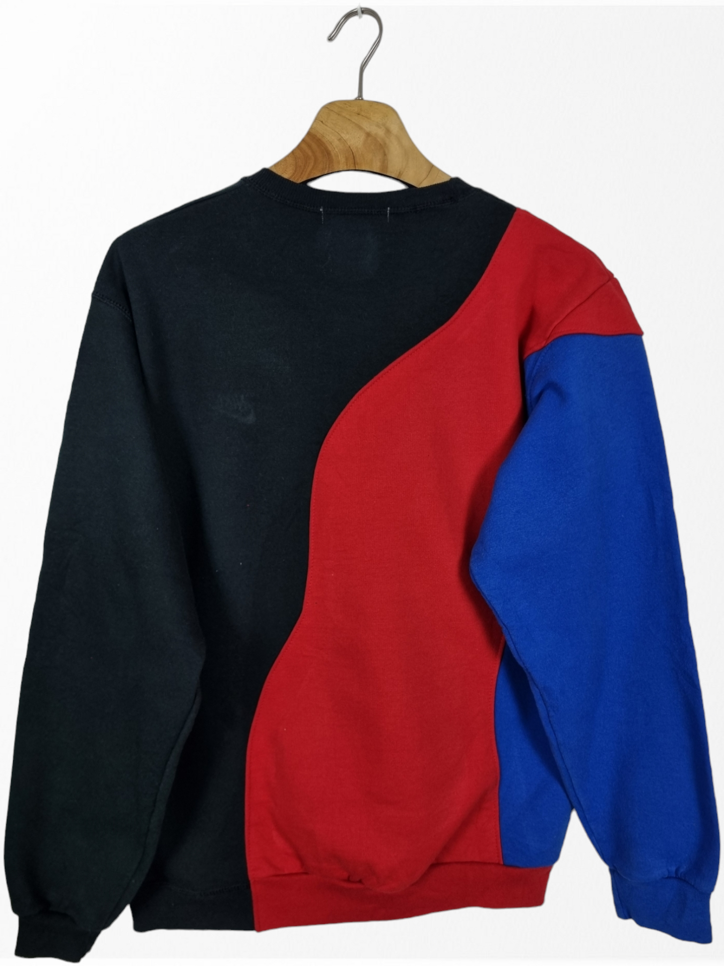 Nike chest logo sweater maat S