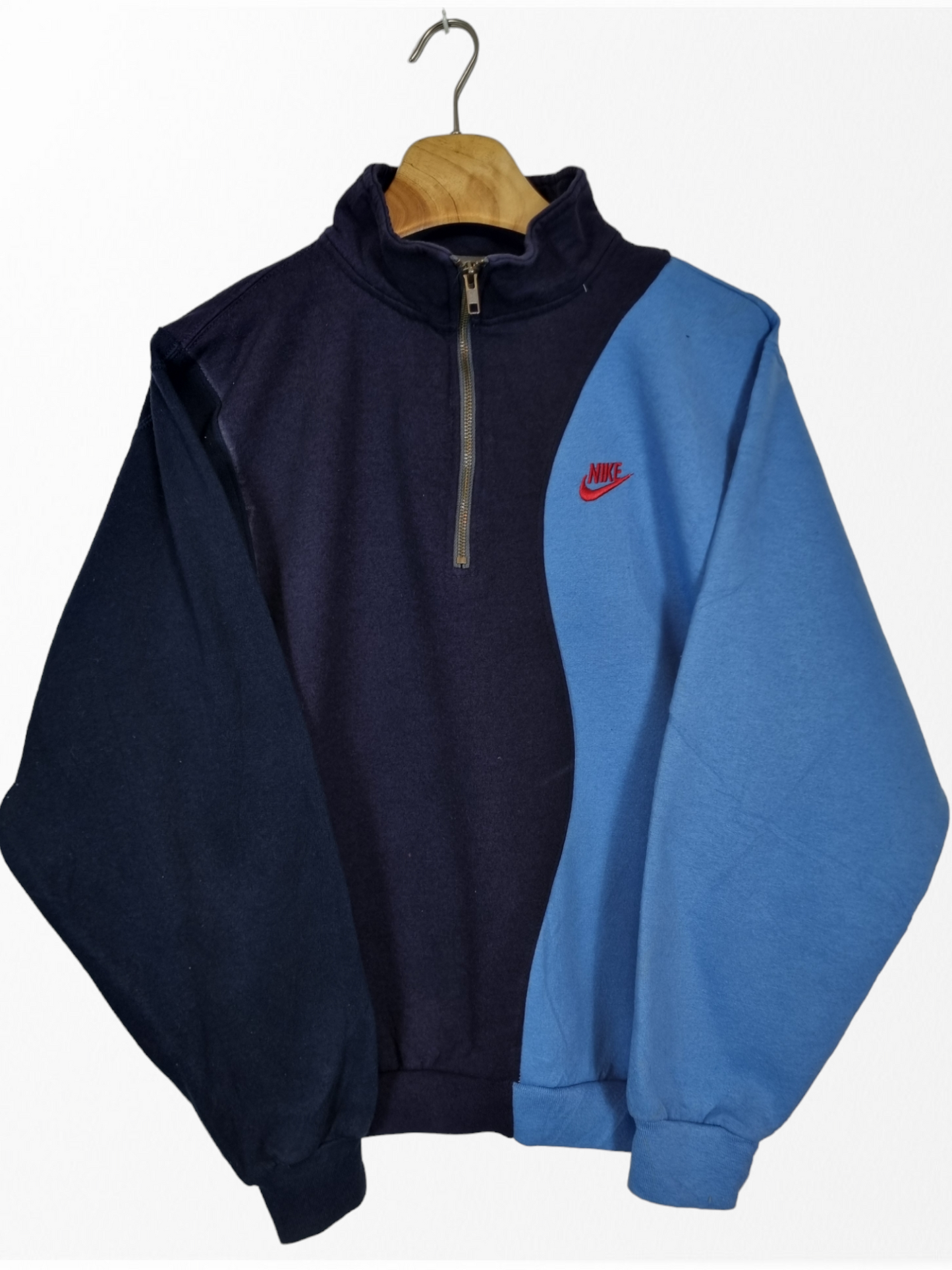 Nike chest logo quarter zip sweater maat M