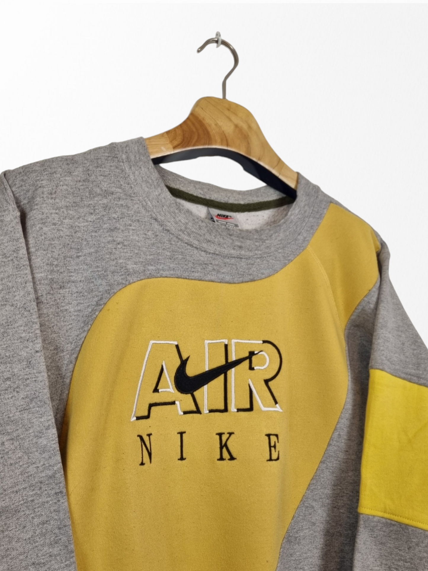 Nike AIR 90s sweater maat S