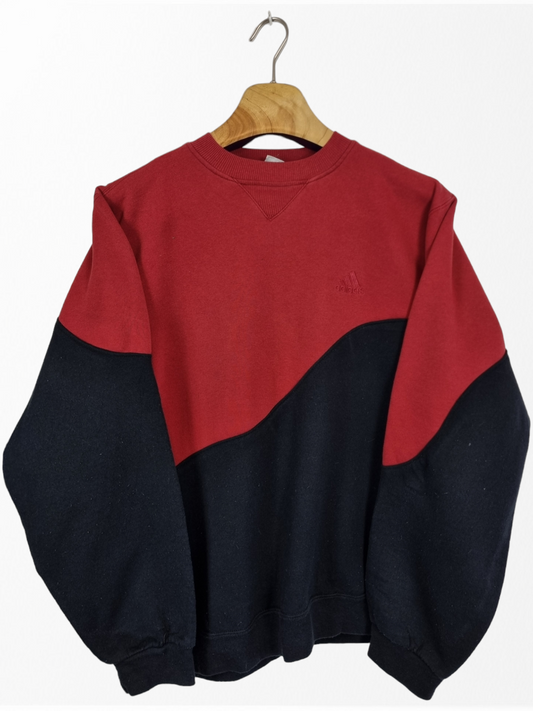 Adidas 90s chest logo sweater maat M