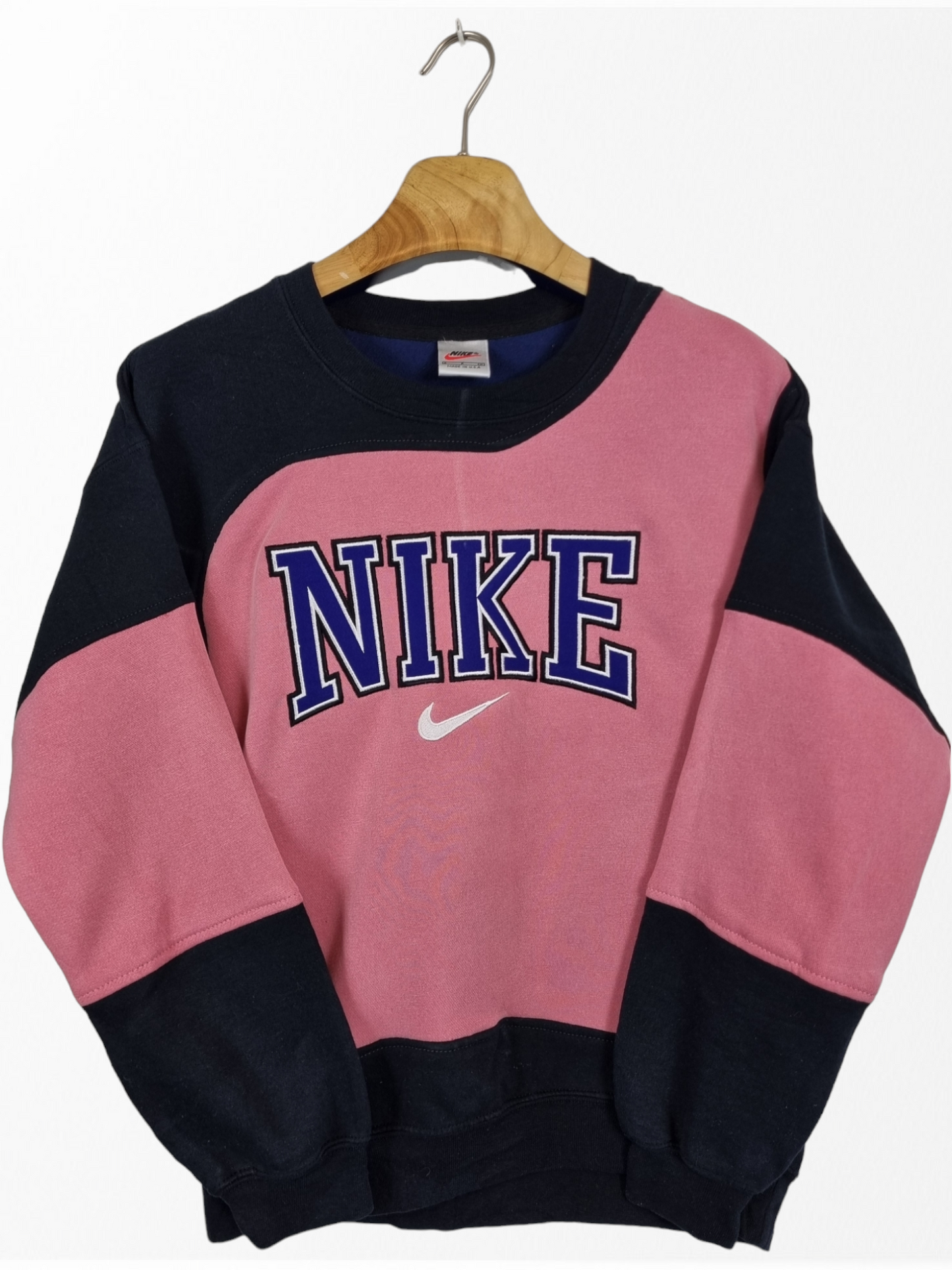 Nike 90s spell out sweater maat S