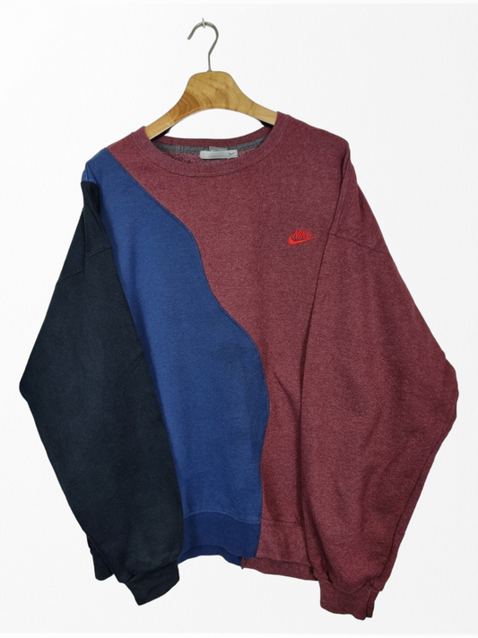 Nike chest logo sweater maat XL