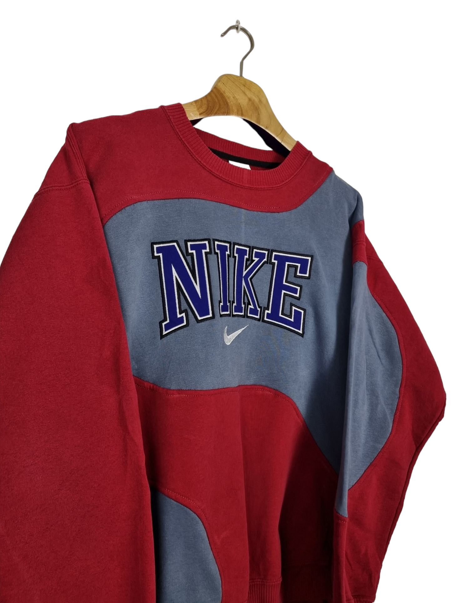 Nike 90s spell out sweater maat M