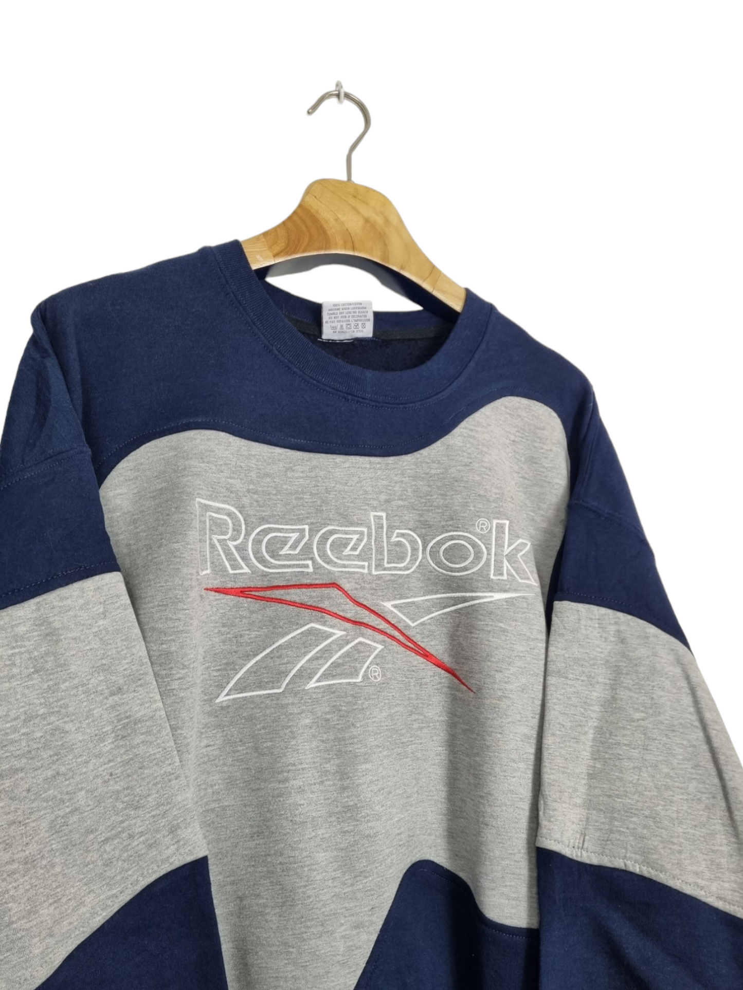 Reebok logo sweater maat L