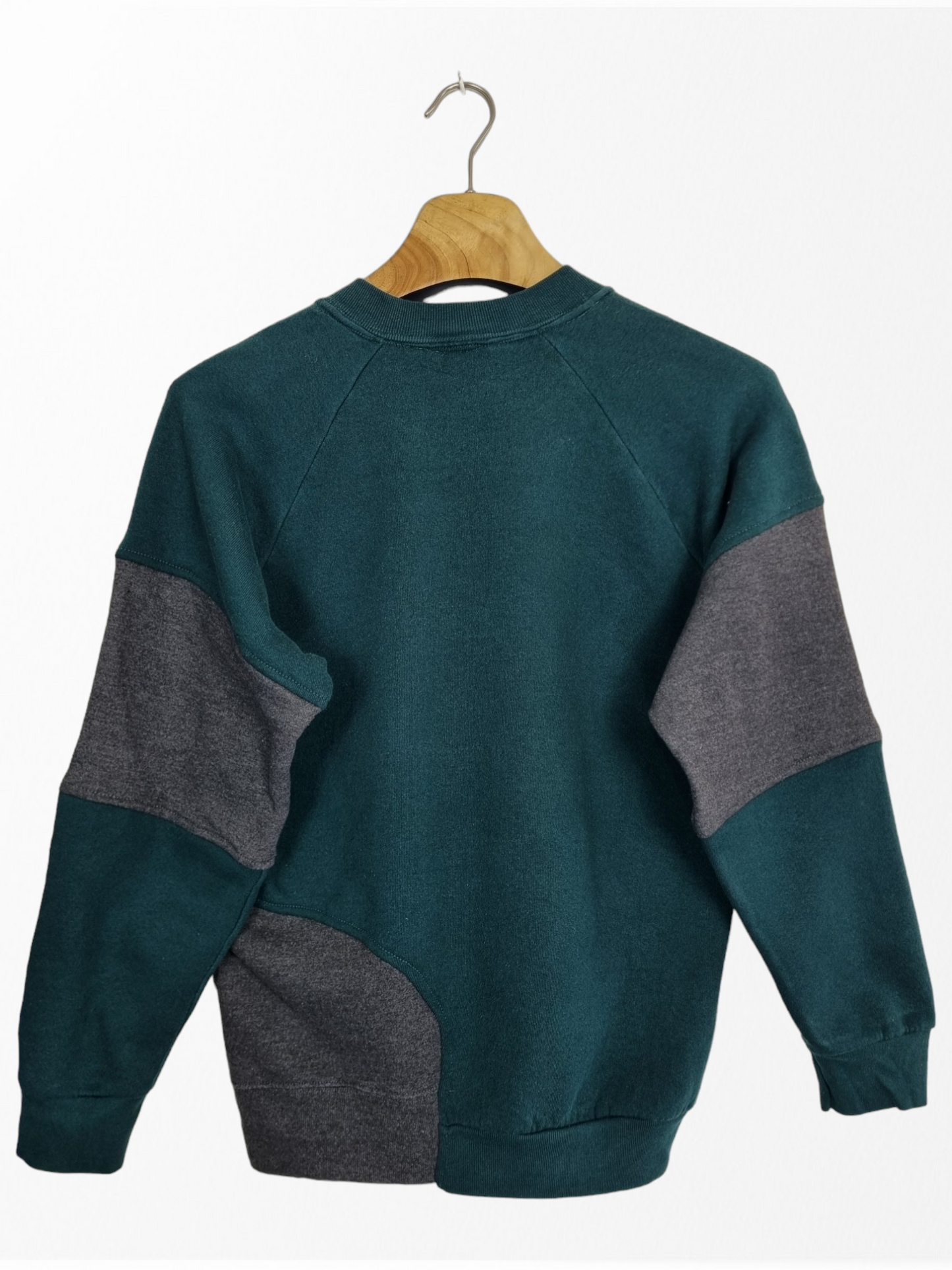 Carhartt sweater maat S