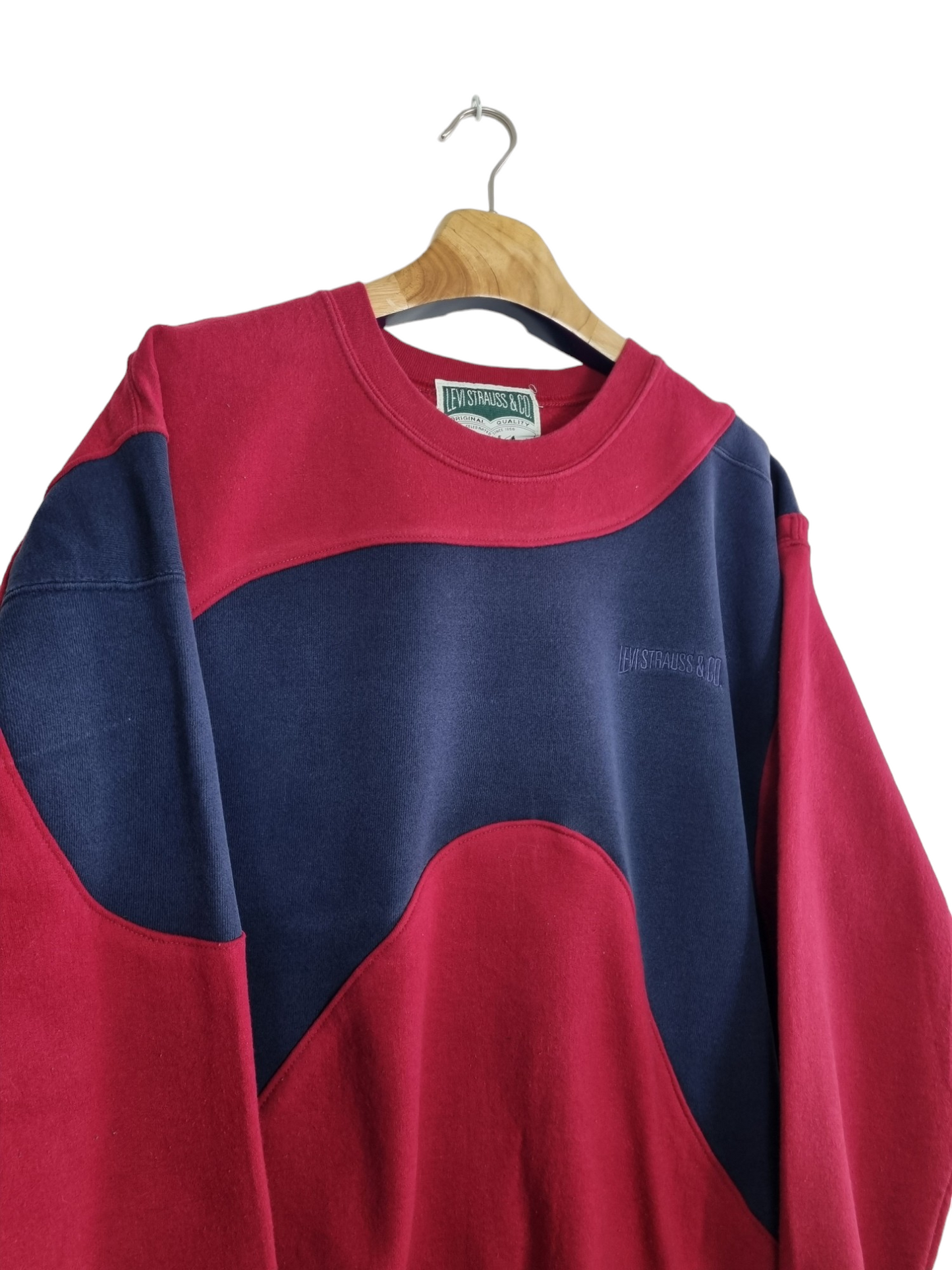 Levi's sweater maat M