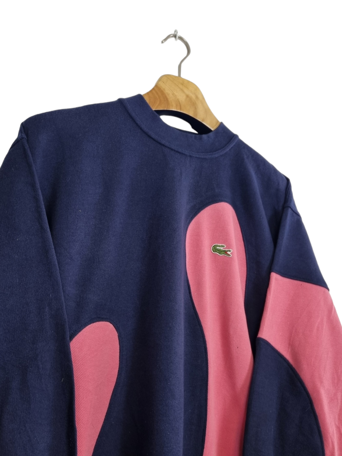 Lacoste chest logo sweater maat M