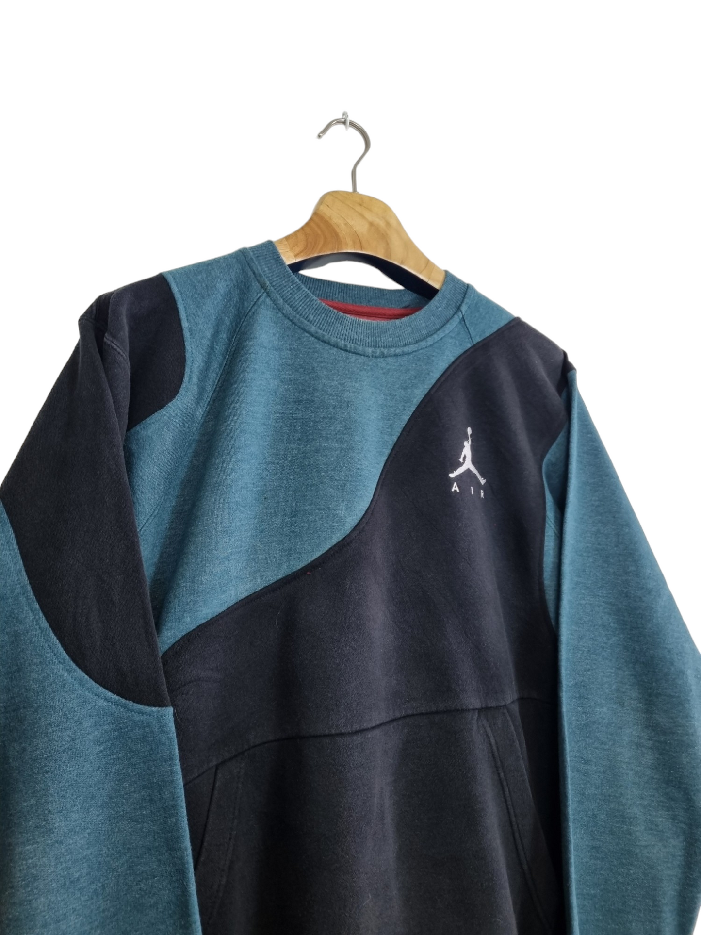 Nike AIR Jordan chest logo sweater maat M