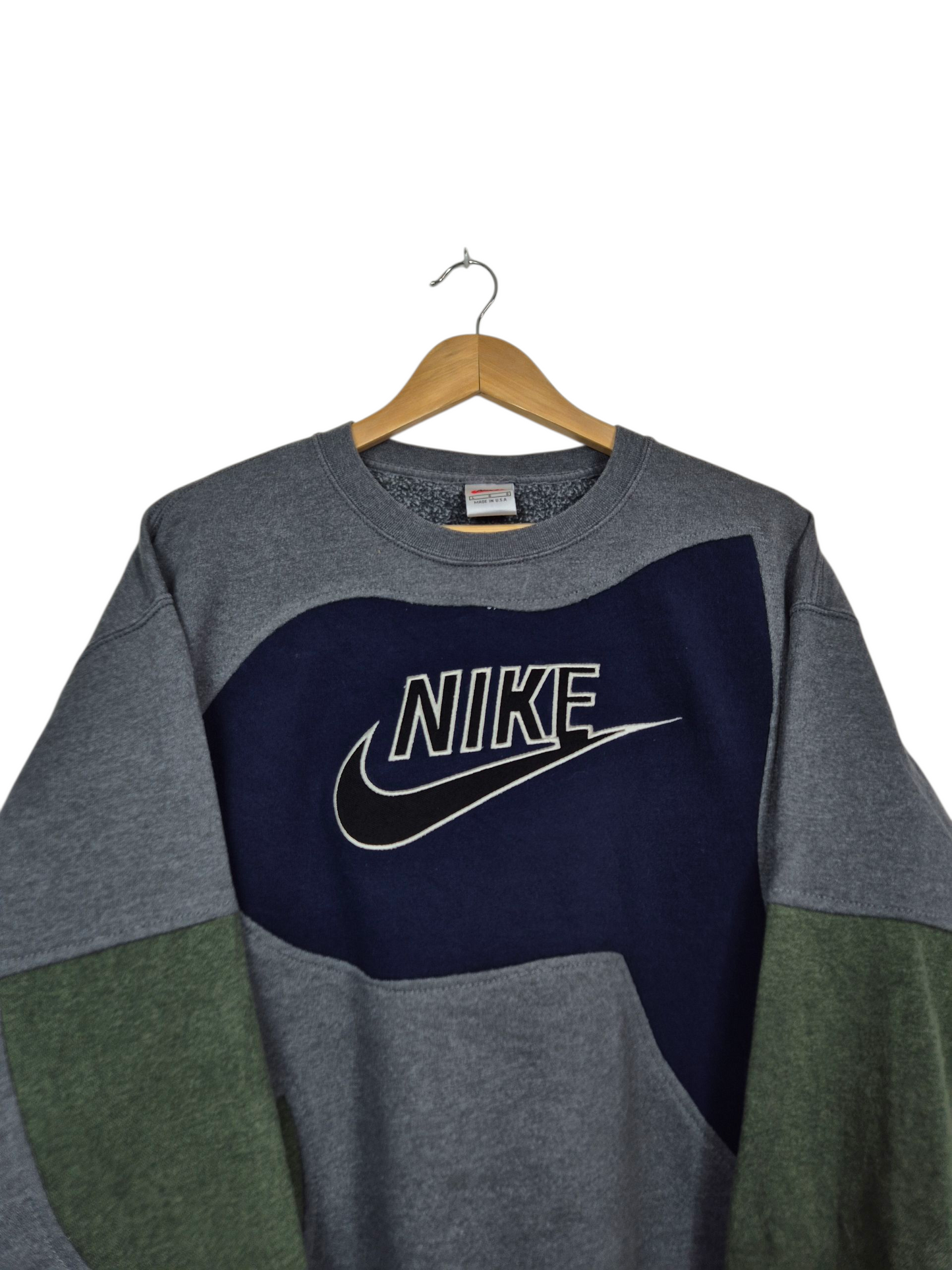 Nike 90s sweater maat M