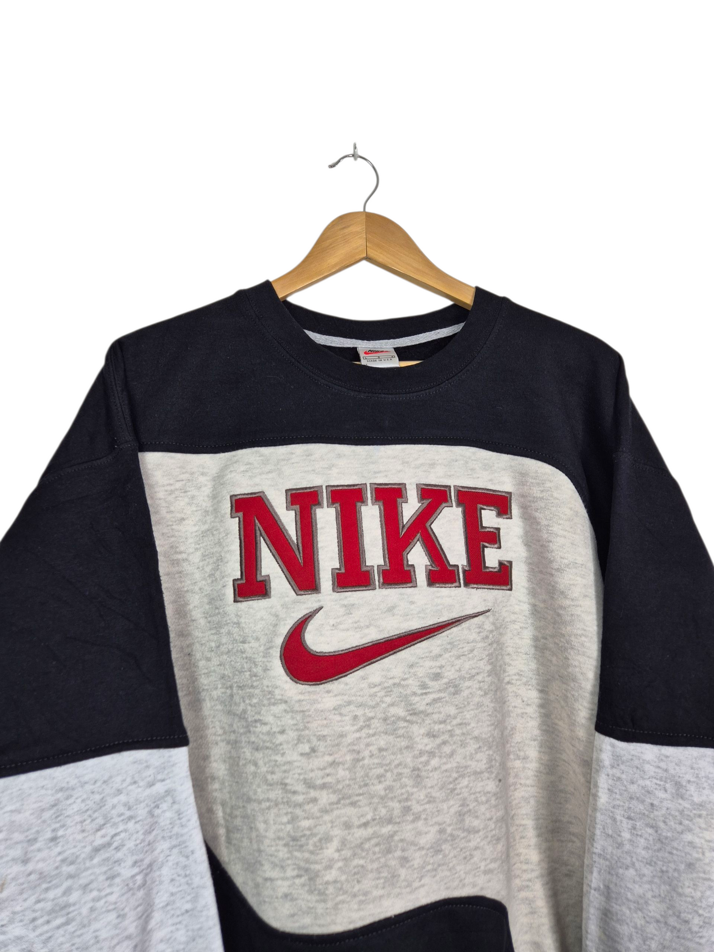 Nike 90s spell out rework sweater maat L
