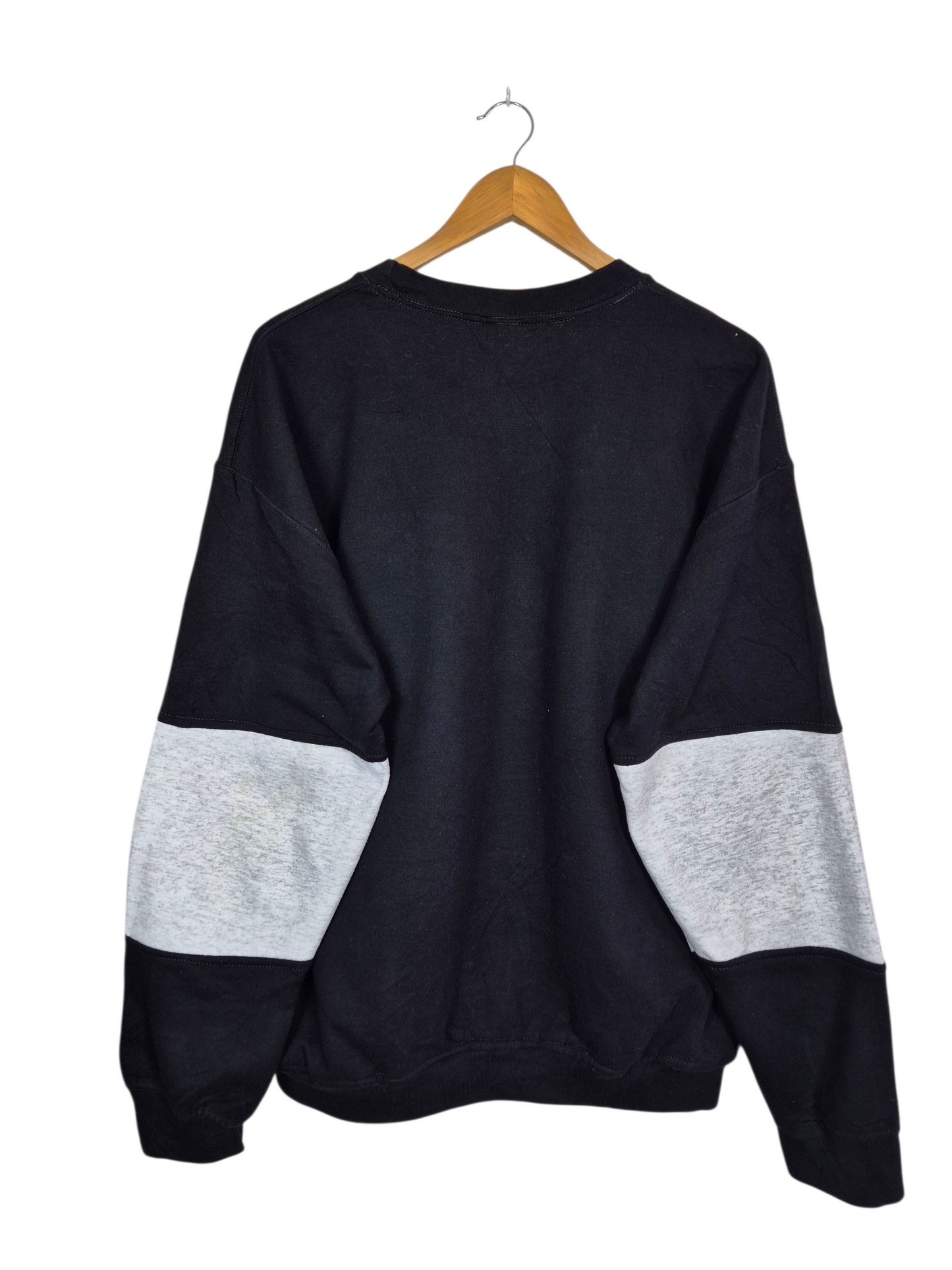 Nike 90s spell out rework sweater maat L