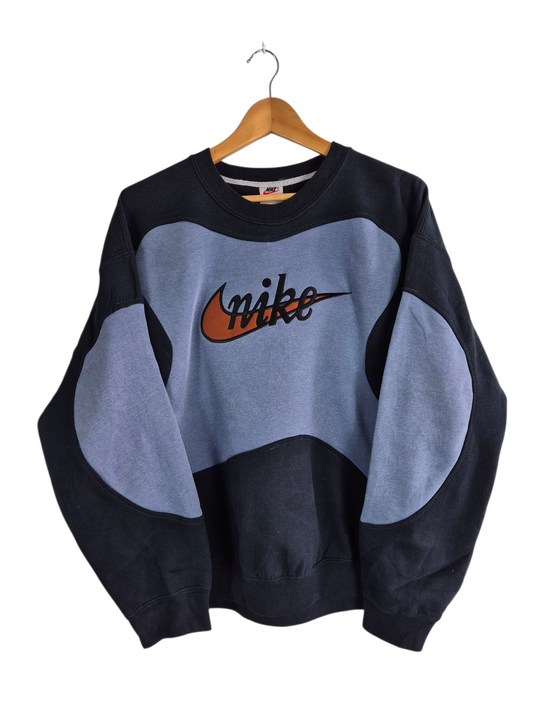 Nike 90s sweater maat L