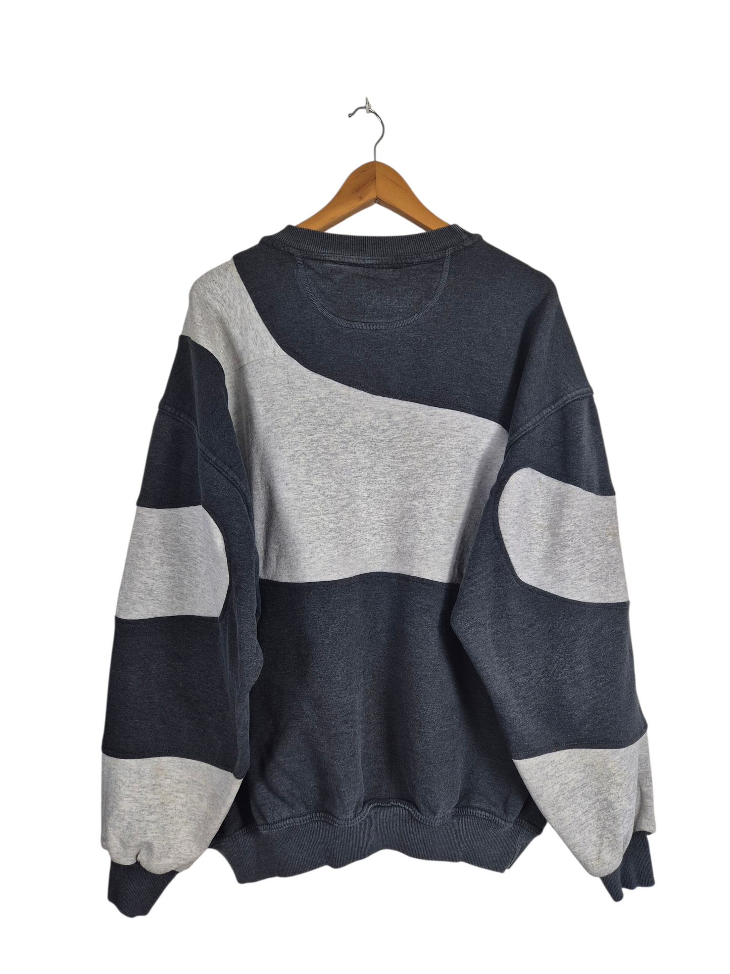 Nike 90s spell out sweater maat XXL