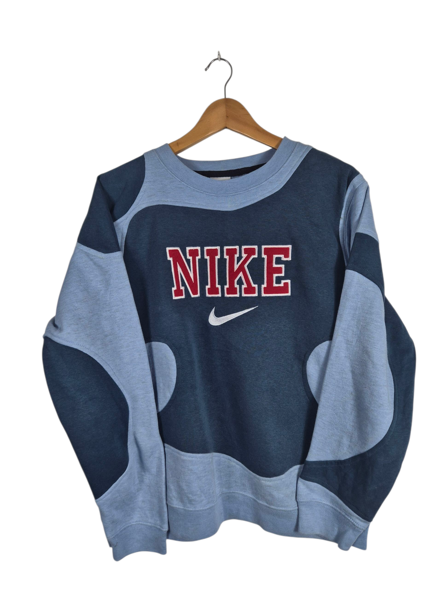 Nike 90s spell out sweater maat M