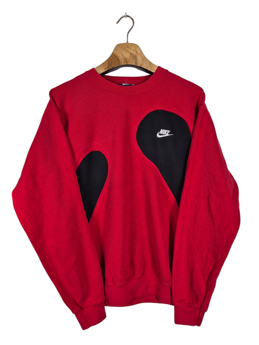 Nike chest logo sweater maat M