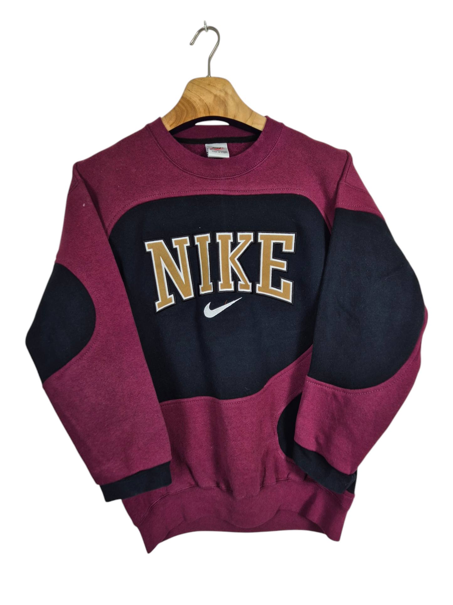 Nike 90s spell out sweater maat S