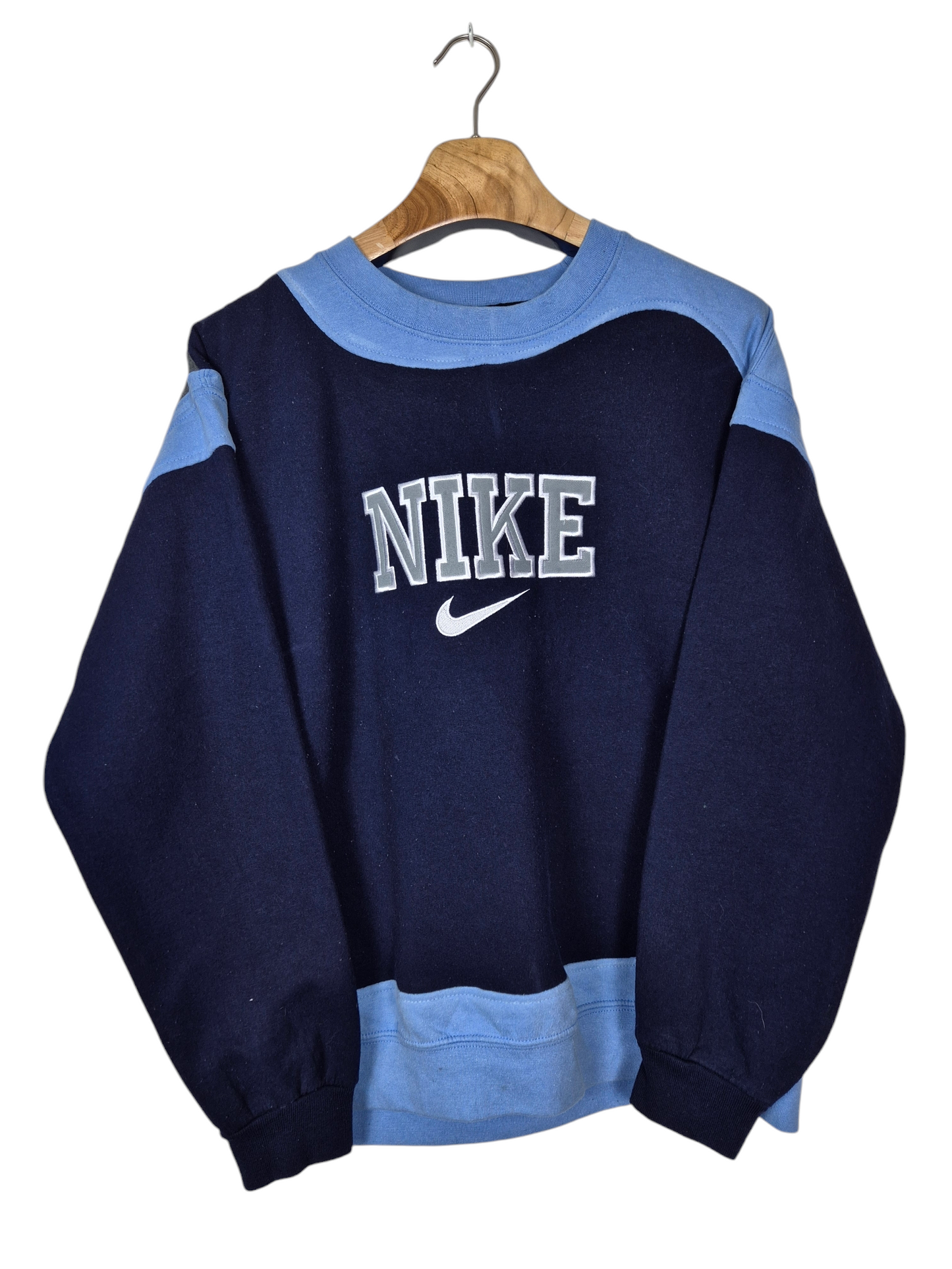 Nike 90s spell out sweater maat M