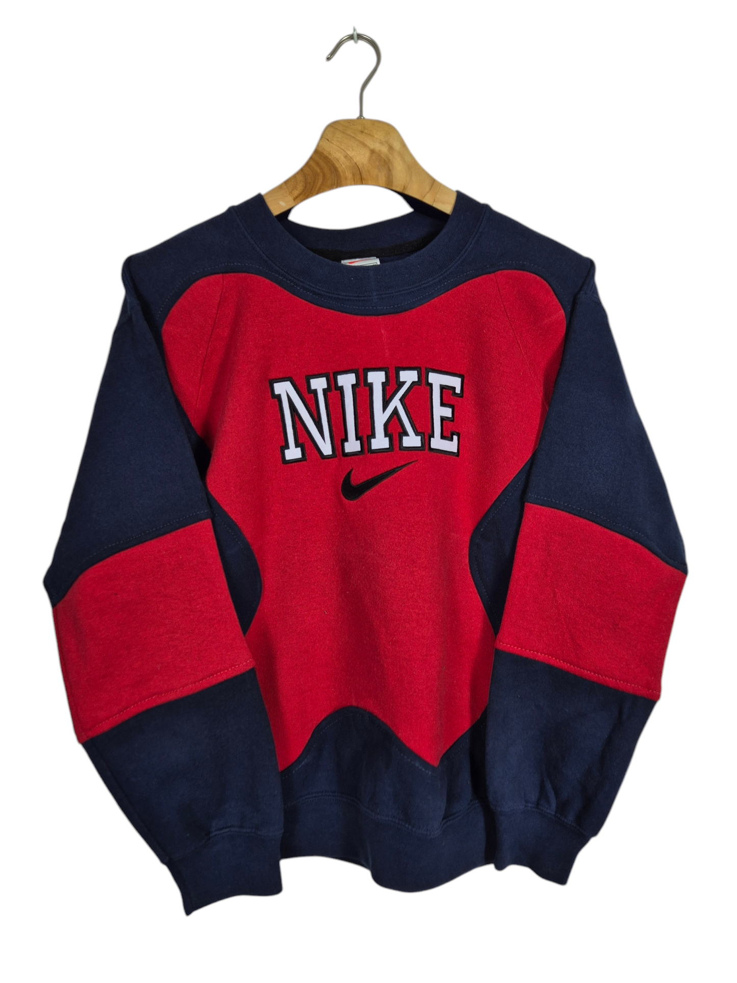 Nike spell out sweater maat S