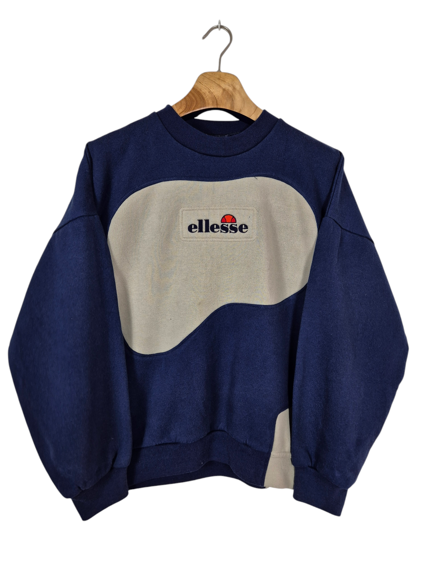 Ellesse sweater maat M