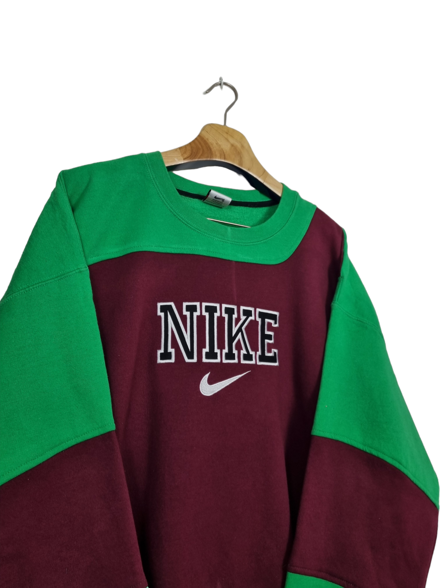 Nike 90s spell out sweater maat L