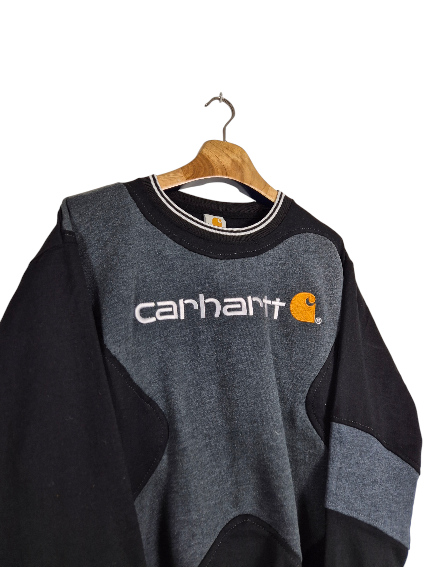 Carhartt sweater maat M