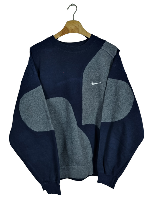 Nike chest swoosh sweater maat XL