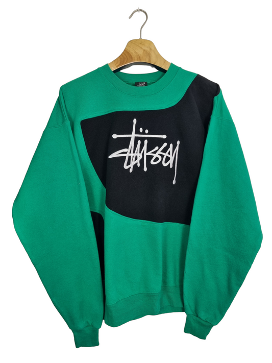 Stüssy embroidered text sweater maat M