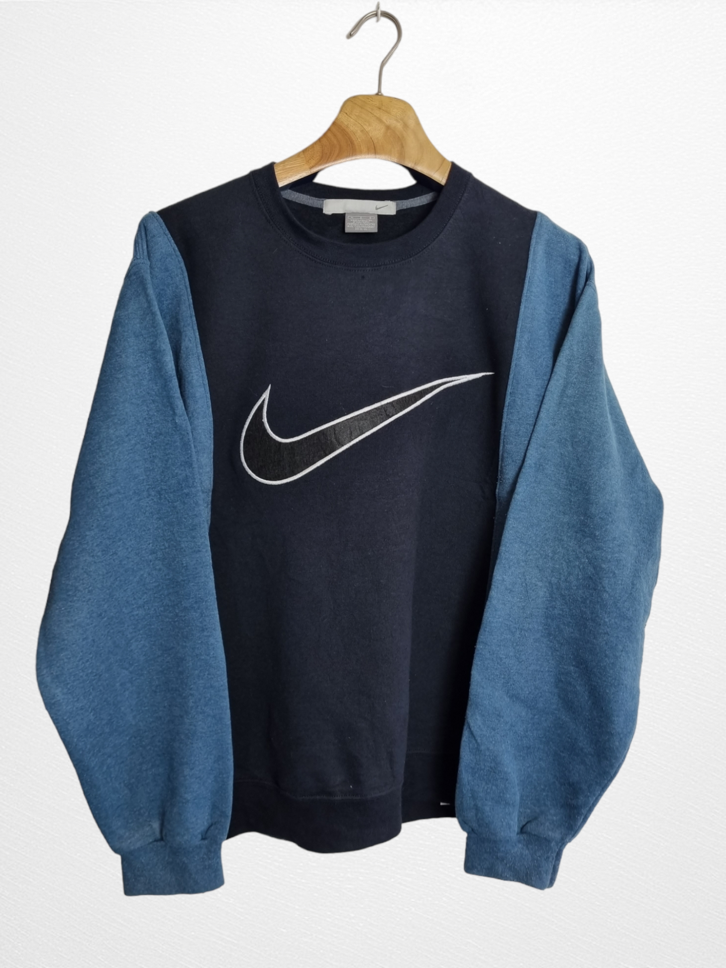 Nike Big Swoosh reworked sweater maat M