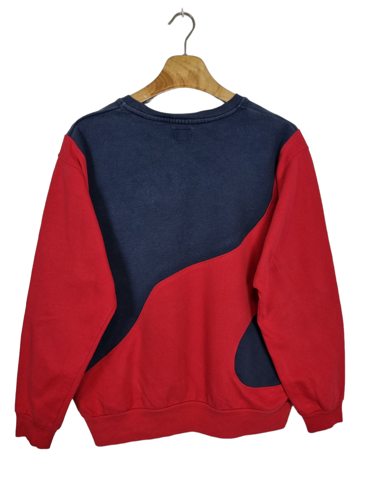 Levi's chest logo sweater maat M