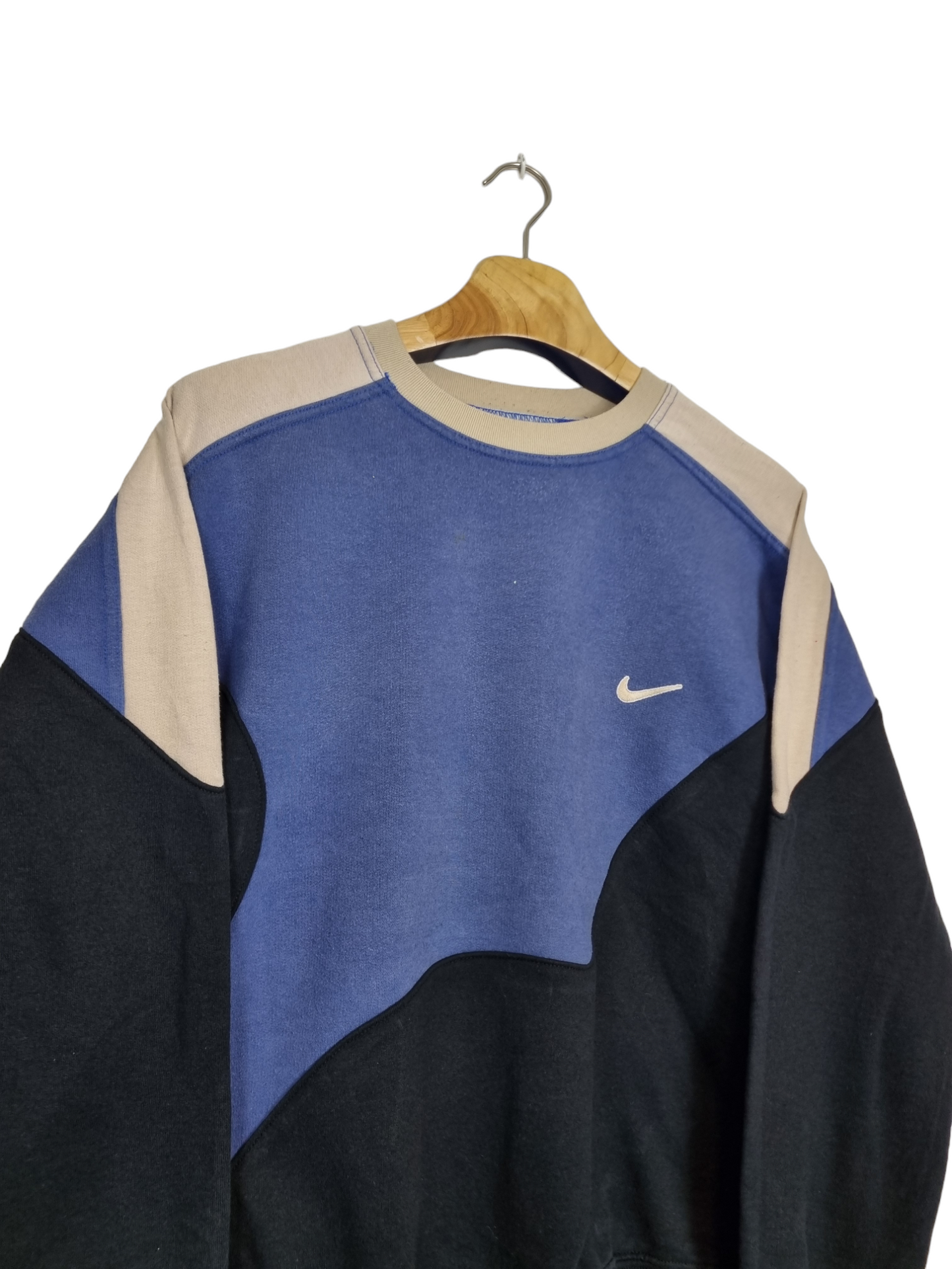 Nike 90s chest swoosh sweater maat XS