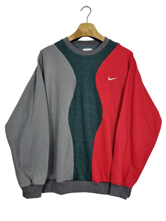 Nike chest swoosh sweater maat XL