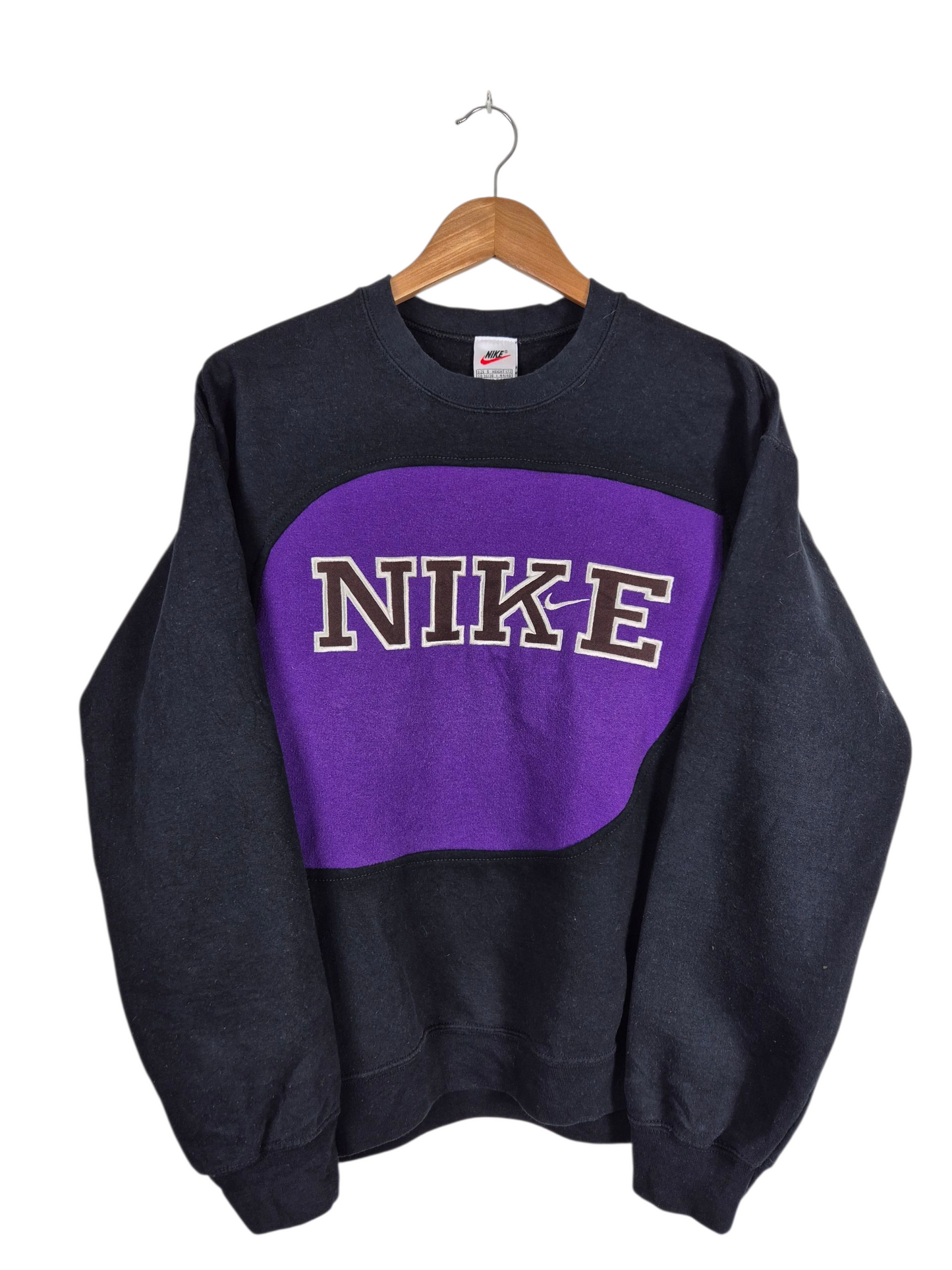 Nike 90s spell out sweater maat M