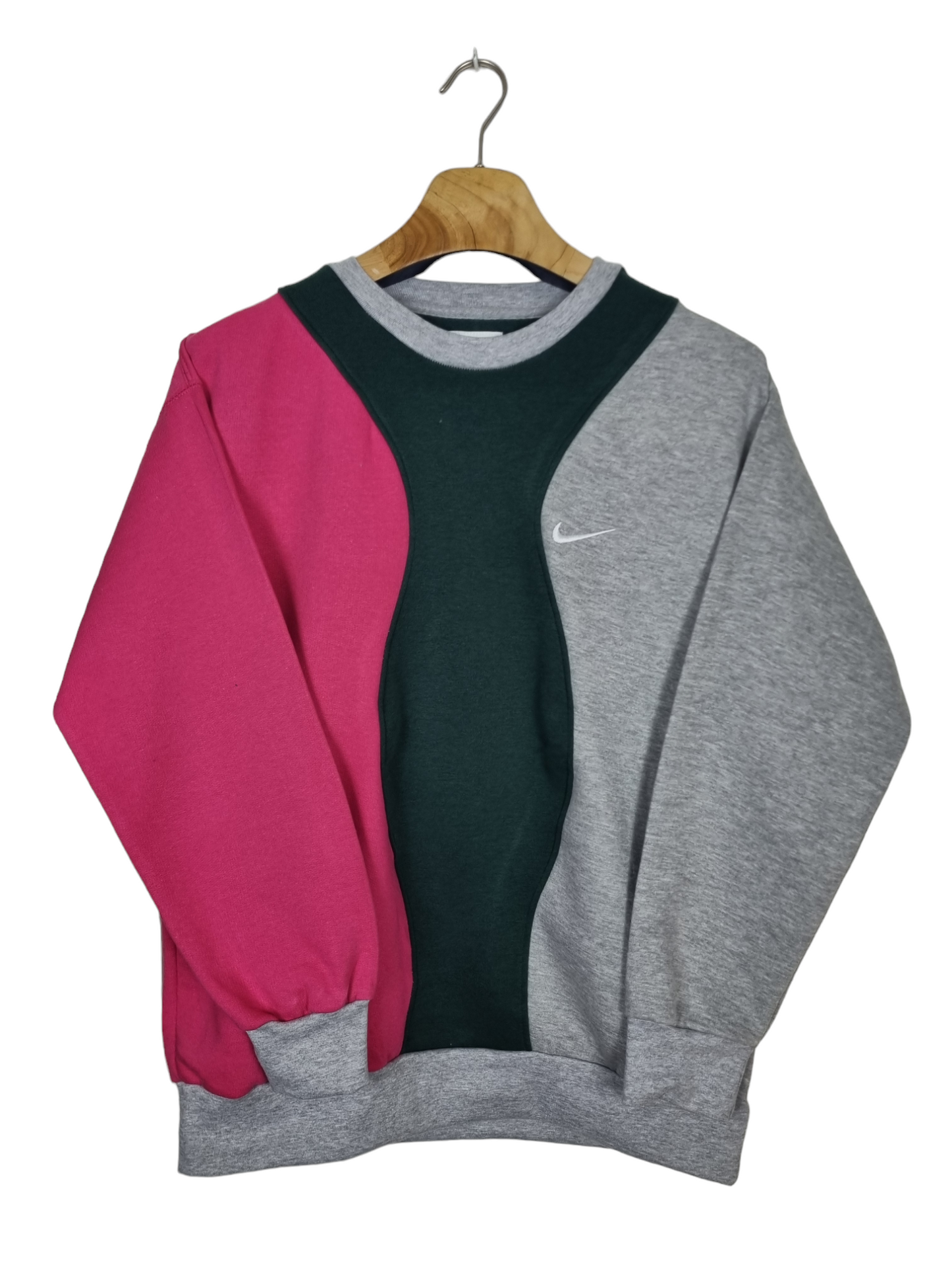 Nike chest swoosh sweater maat M