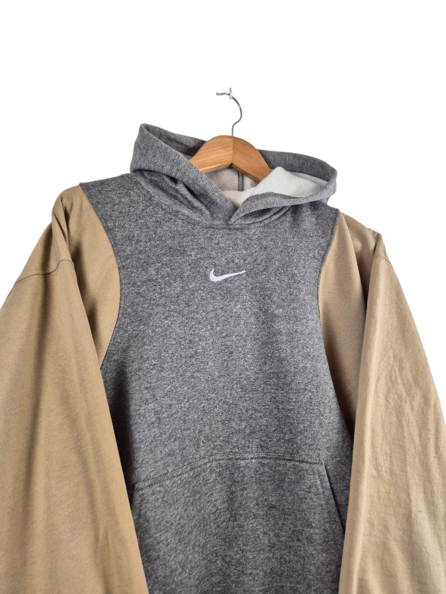 Nike center swoosh hoodie maat L