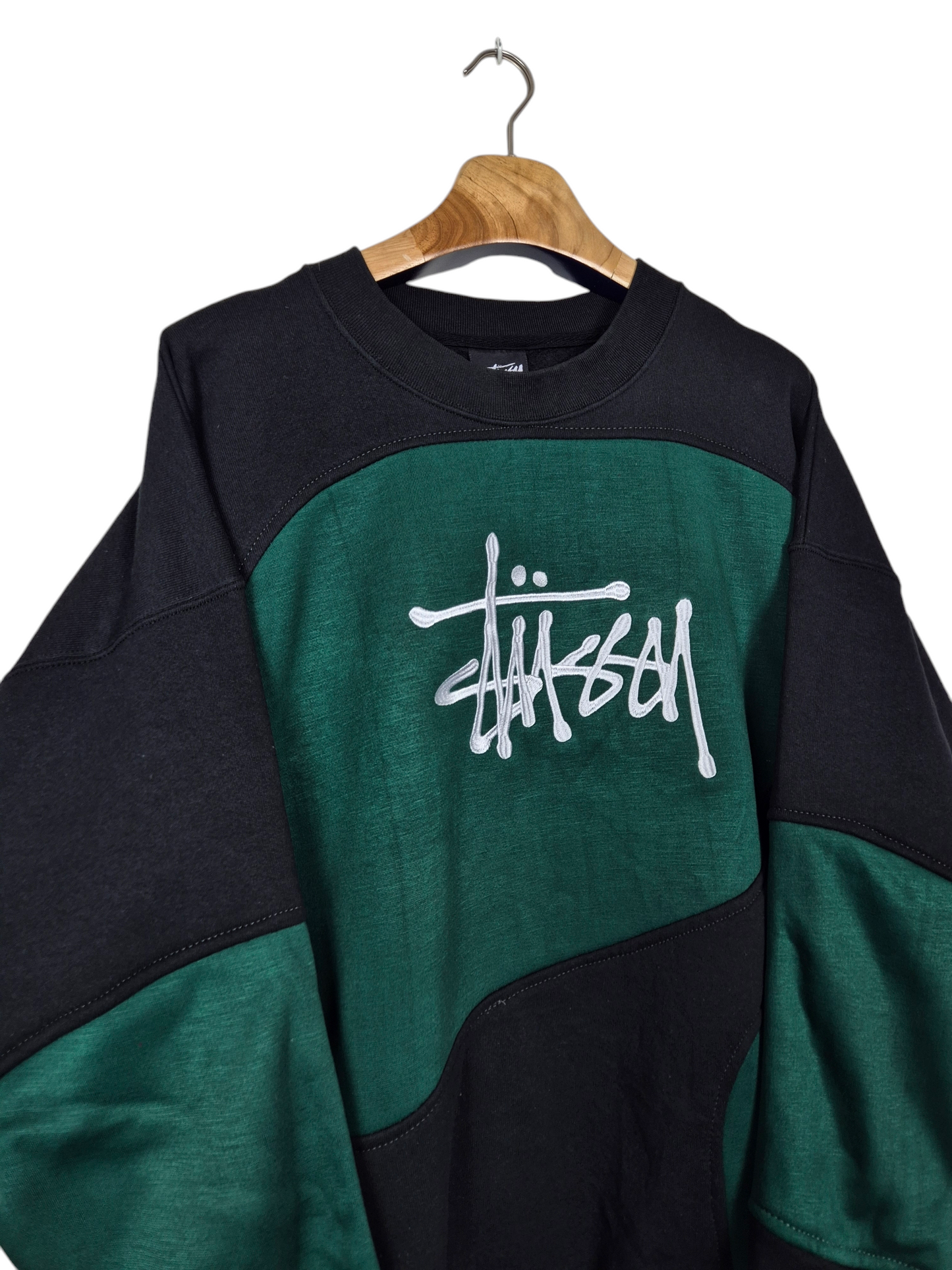 Stussy embroidered text sweater maat L