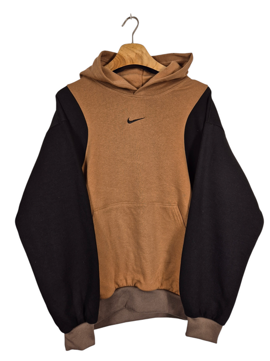 Nike center swoosh hoodie maat M