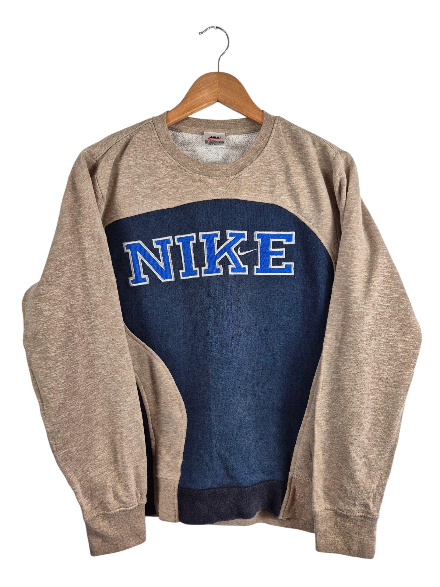 Nike 90s spell out sweater maat M