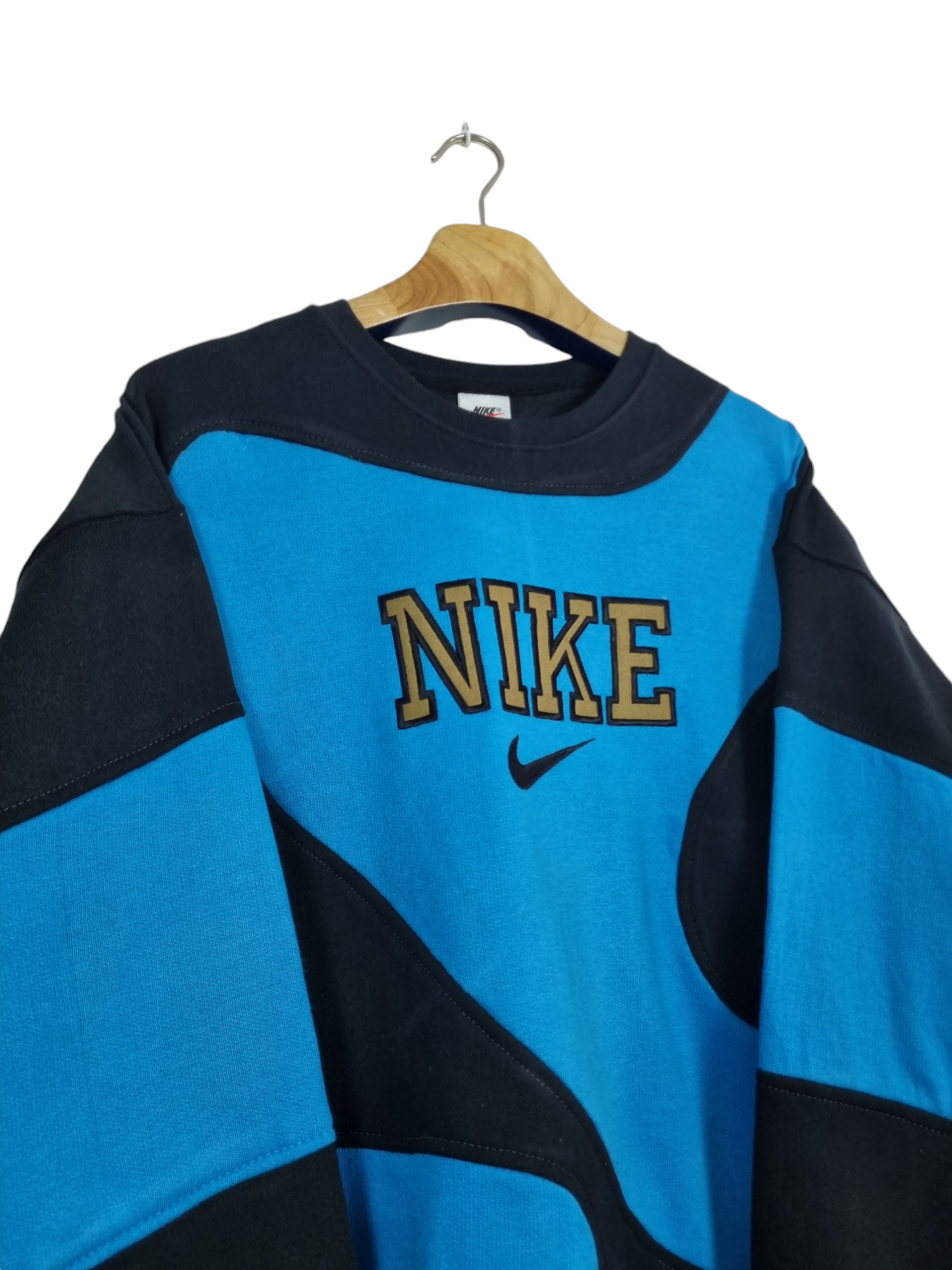 Nike 90s spell out sweater maat M