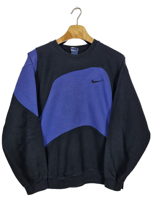 Nike chest swoosh sweater maat S