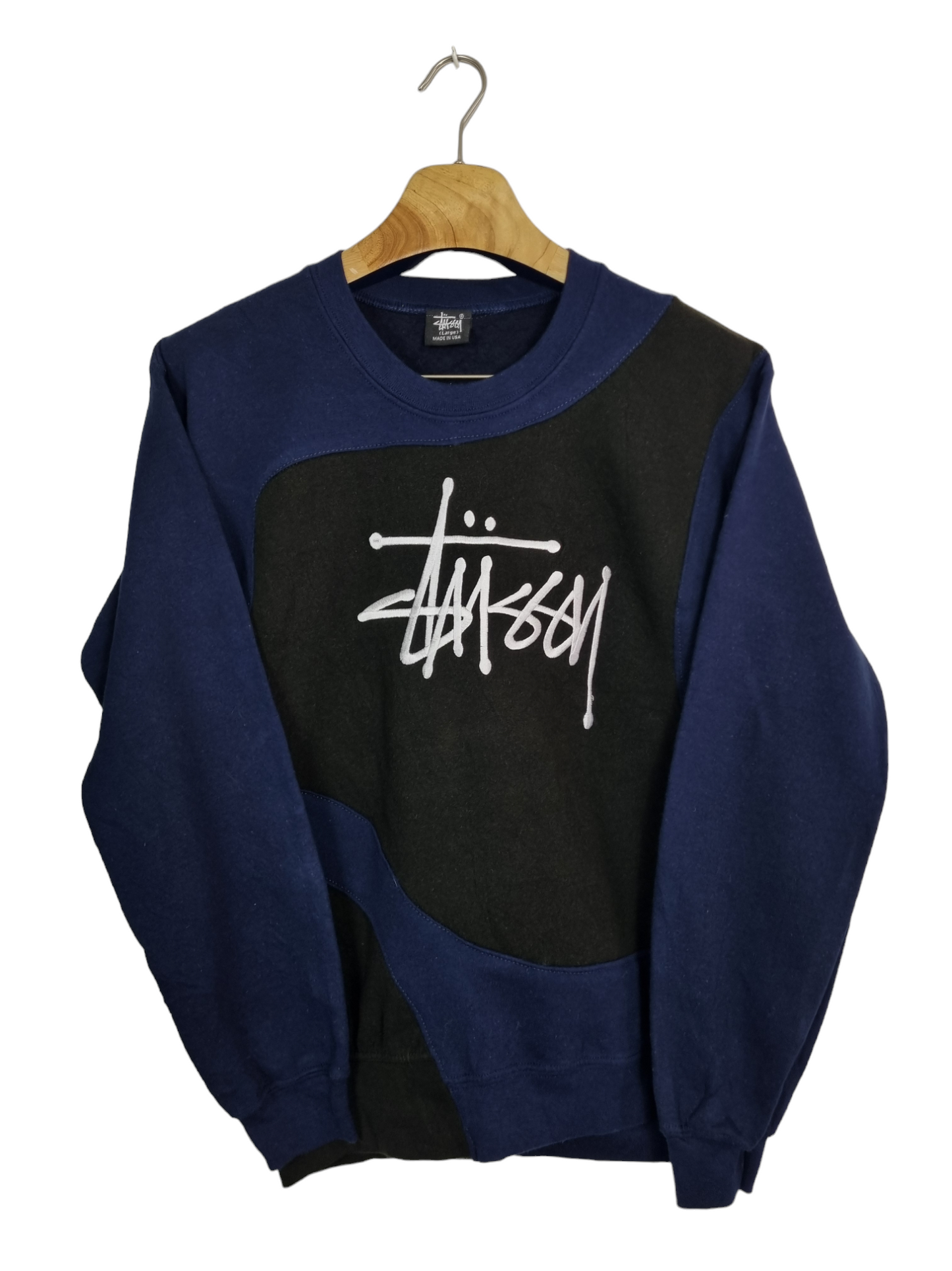 Stüssy embroidered text sweater maat S