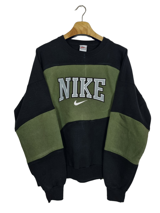 Nike 90s spell out sweater maat L