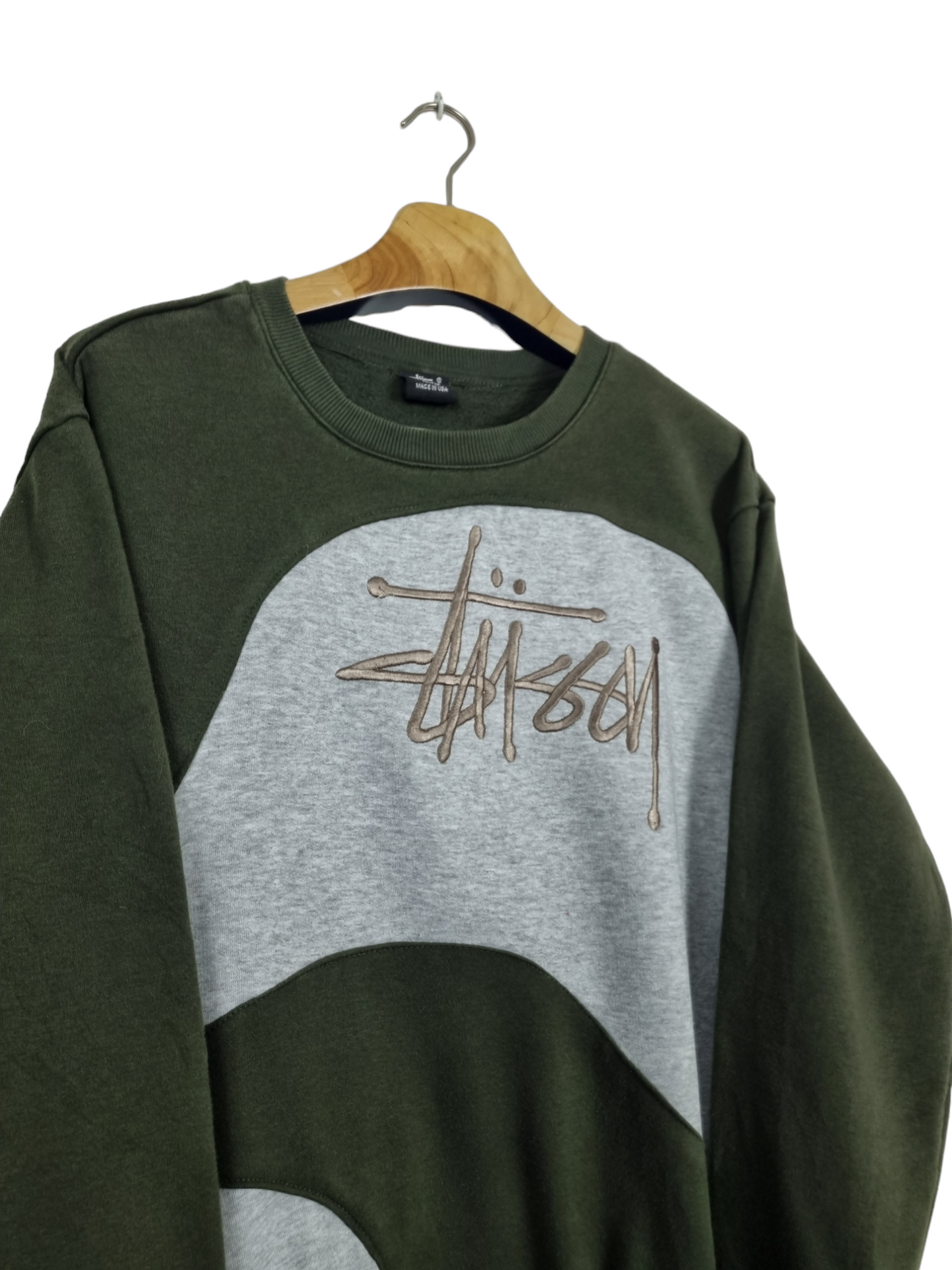 Stussy embroidered text sweater maat M