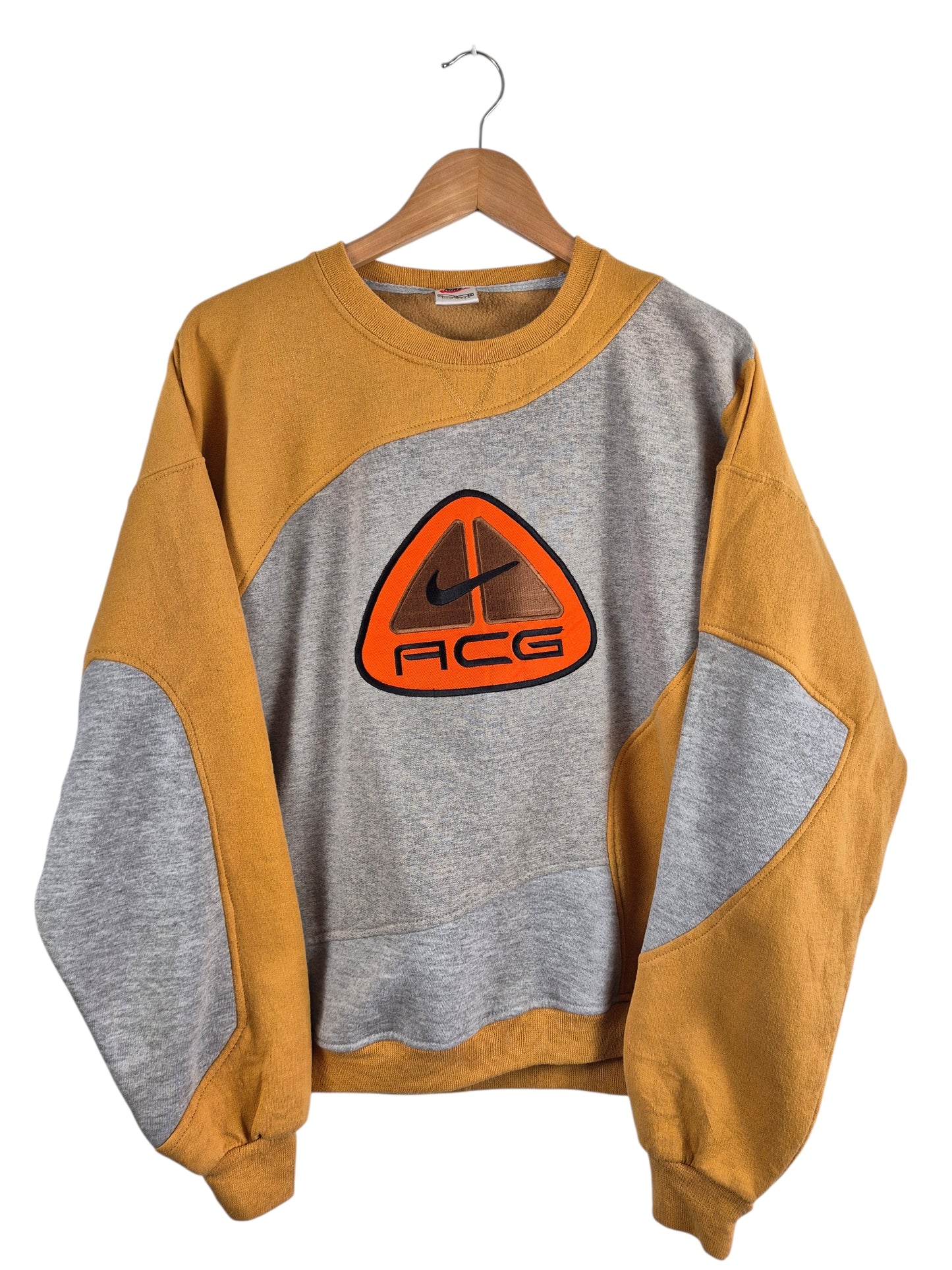 Nike 90s ACG sweater maat XL