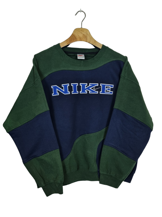 Nike 90s spell out sweater maat M