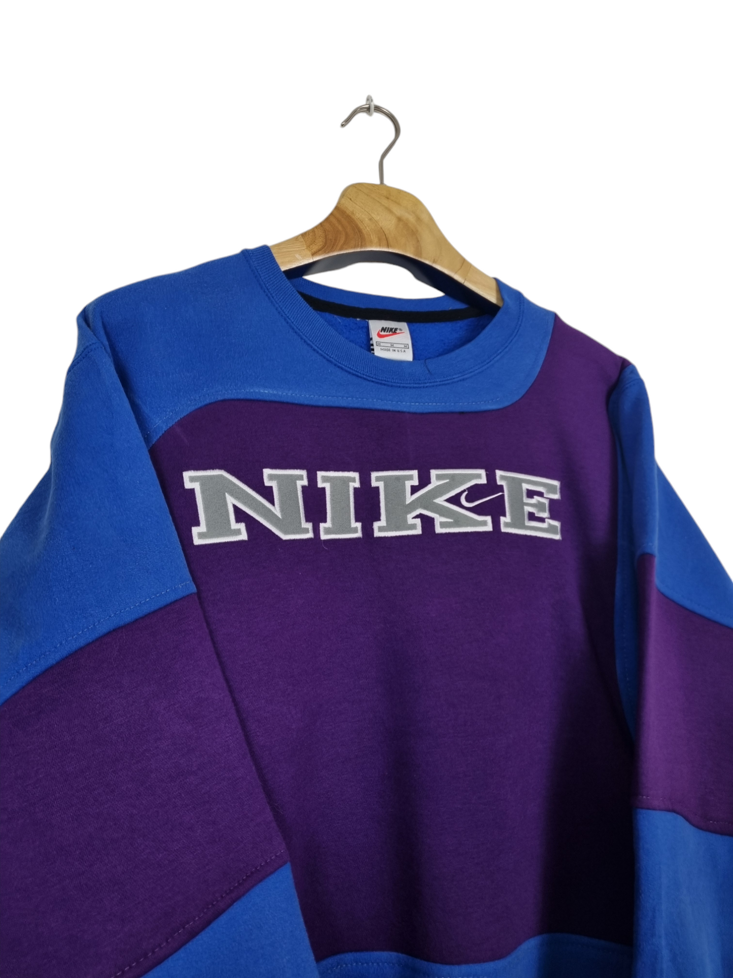 Nike 90 spell out sweater maat M