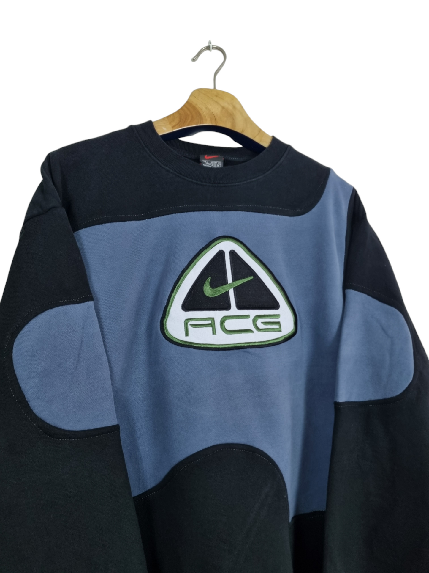 Nike ACG sweater maat L